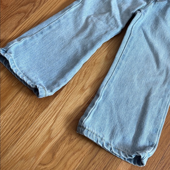 2T Levi’s 517 Flare Leg Light Wash Denim Jeans - Picture 3 of 8